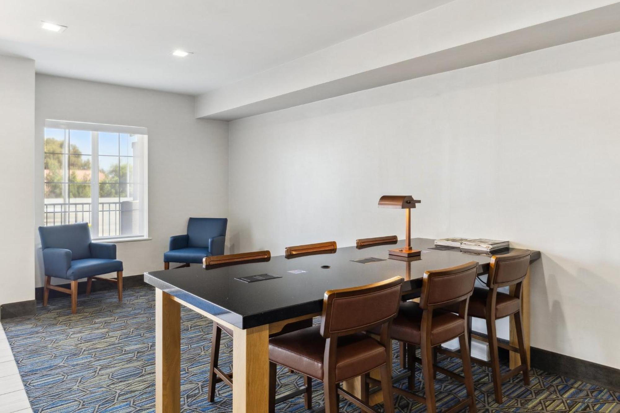 Holiday Inn Express & Suites Mountain View Silicon Valley By Ihg 외부 사진