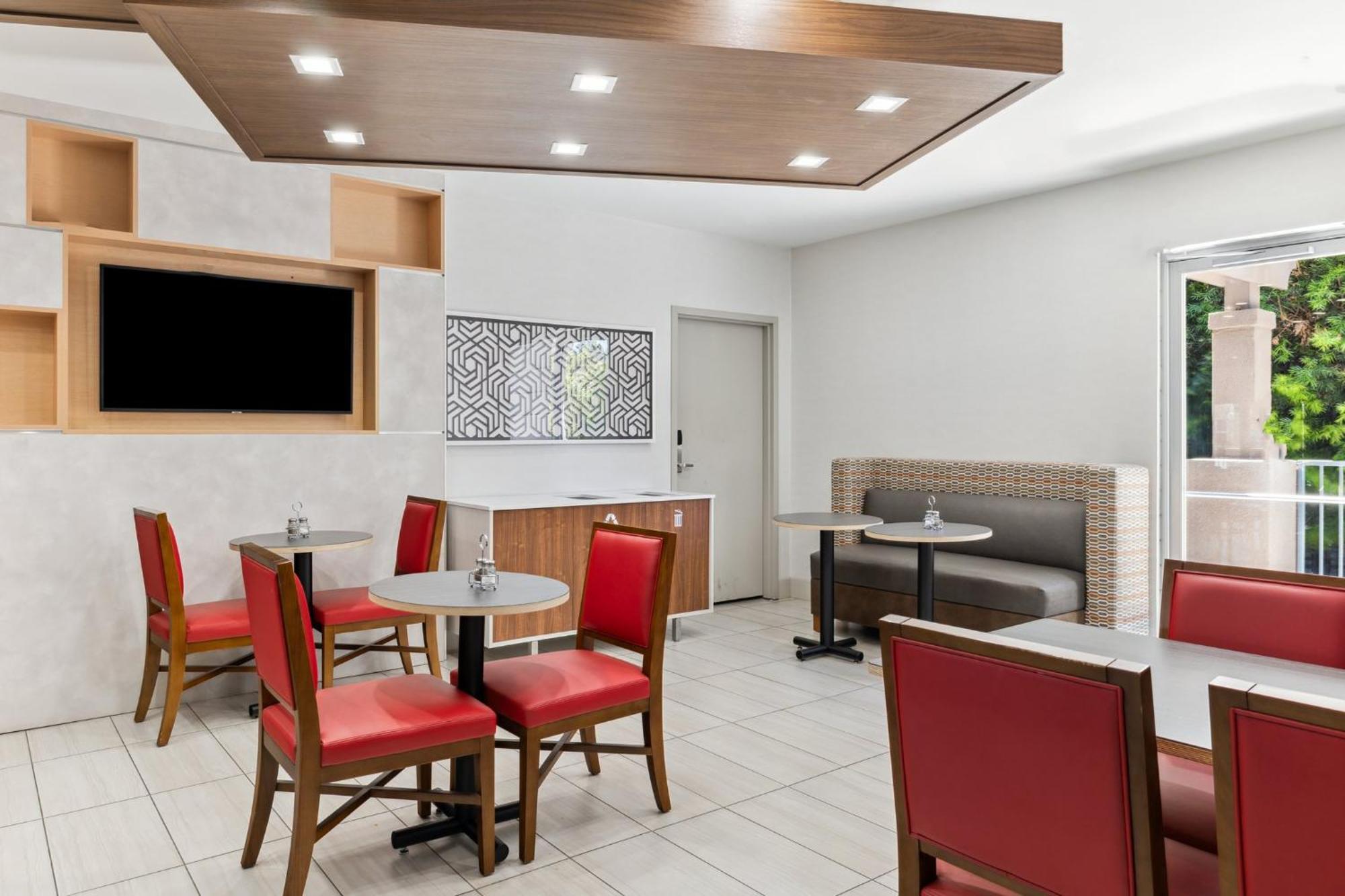 Holiday Inn Express & Suites Mountain View Silicon Valley By Ihg 외부 사진