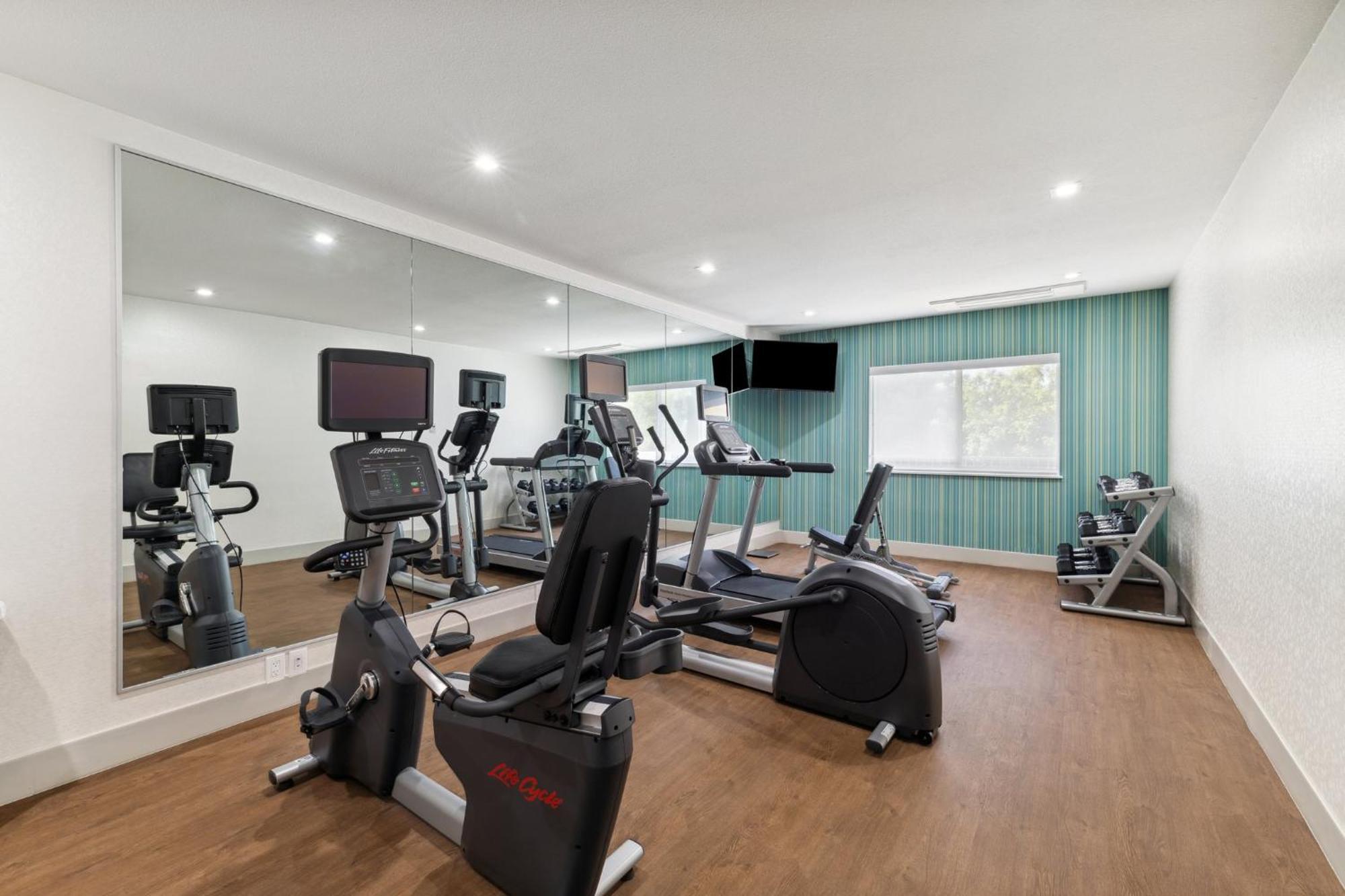 Holiday Inn Express & Suites Mountain View Silicon Valley By Ihg 외부 사진