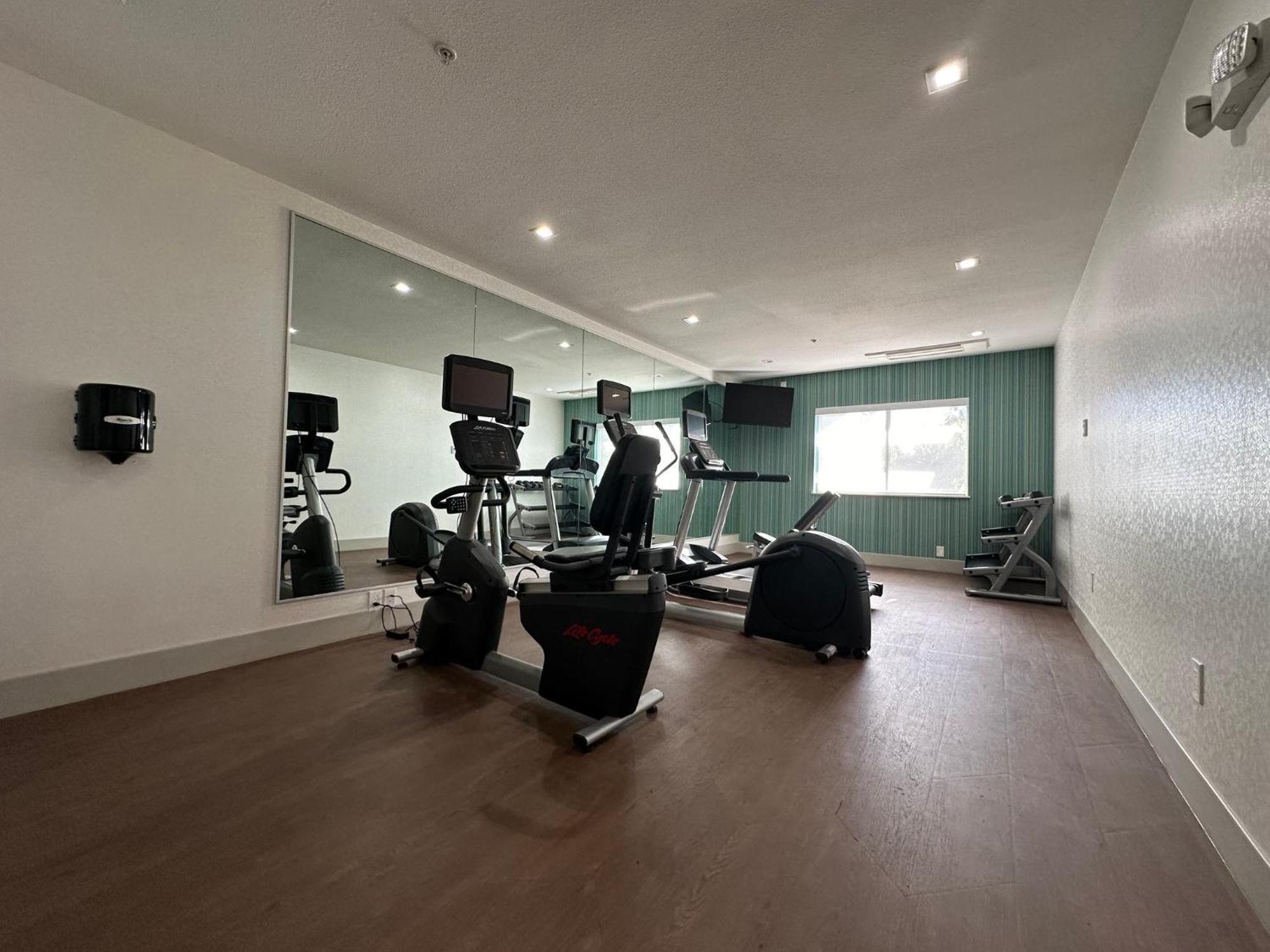 Holiday Inn Express & Suites Mountain View Silicon Valley By Ihg 외부 사진